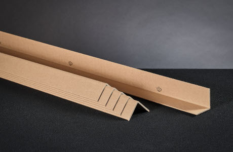 Cardboard corner-edge protection